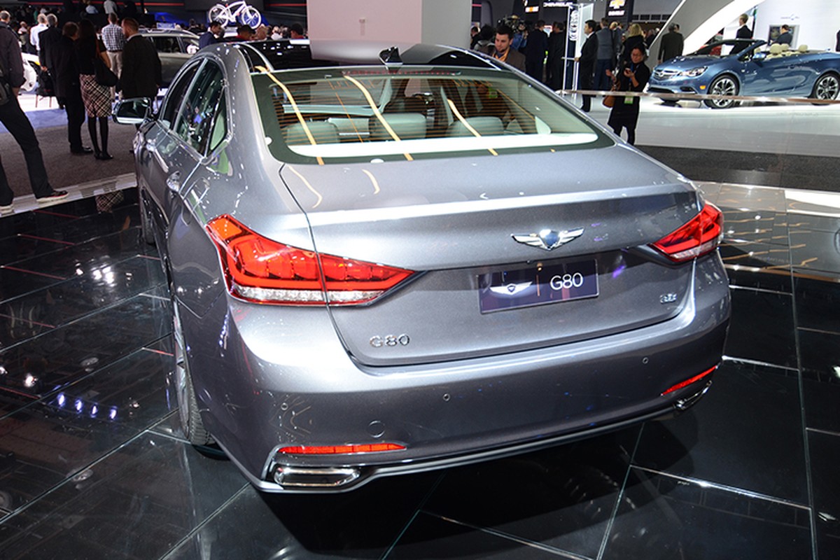 Sedan hang sang Genesis G80 2017 gia tu hon 800 trieu-Hinh-5